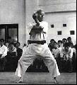 Funakoshi Gichin bemutatja